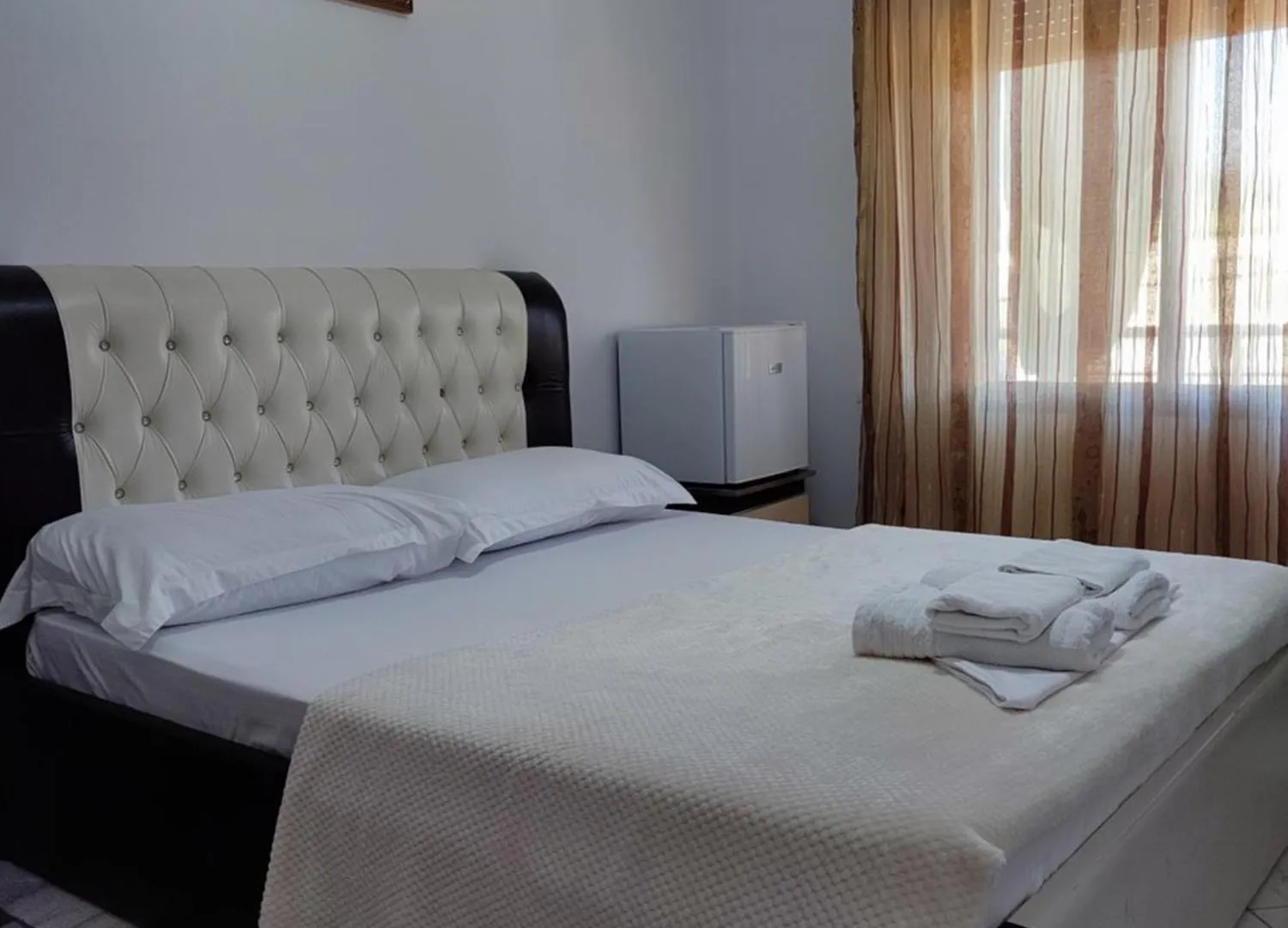 Bed and breakfast Guest House Zotkaj Berat